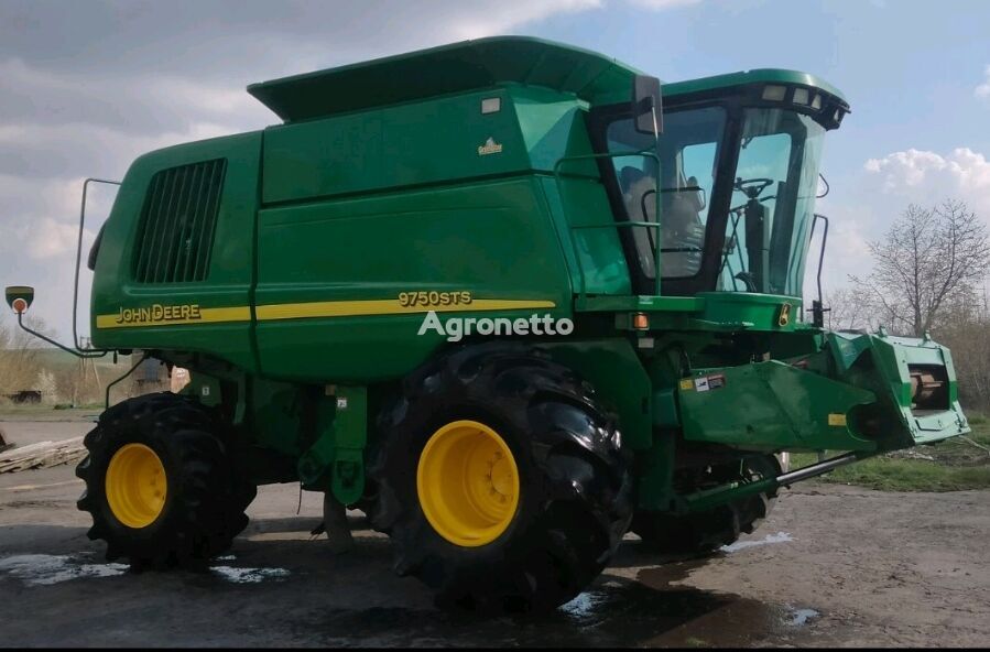 combină de recoltat cereale John Deere 9750 STS ( V NALIChII V UKRAINE )