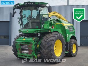 combină de recoltat porumb John Deere 8300 4X4 WITH JD 460 PLUS 8000 SERIES HEADER