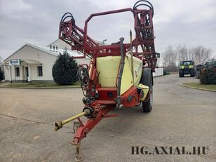 masina de erbicidat tractata Hardi Navigator 3000 Sprayer