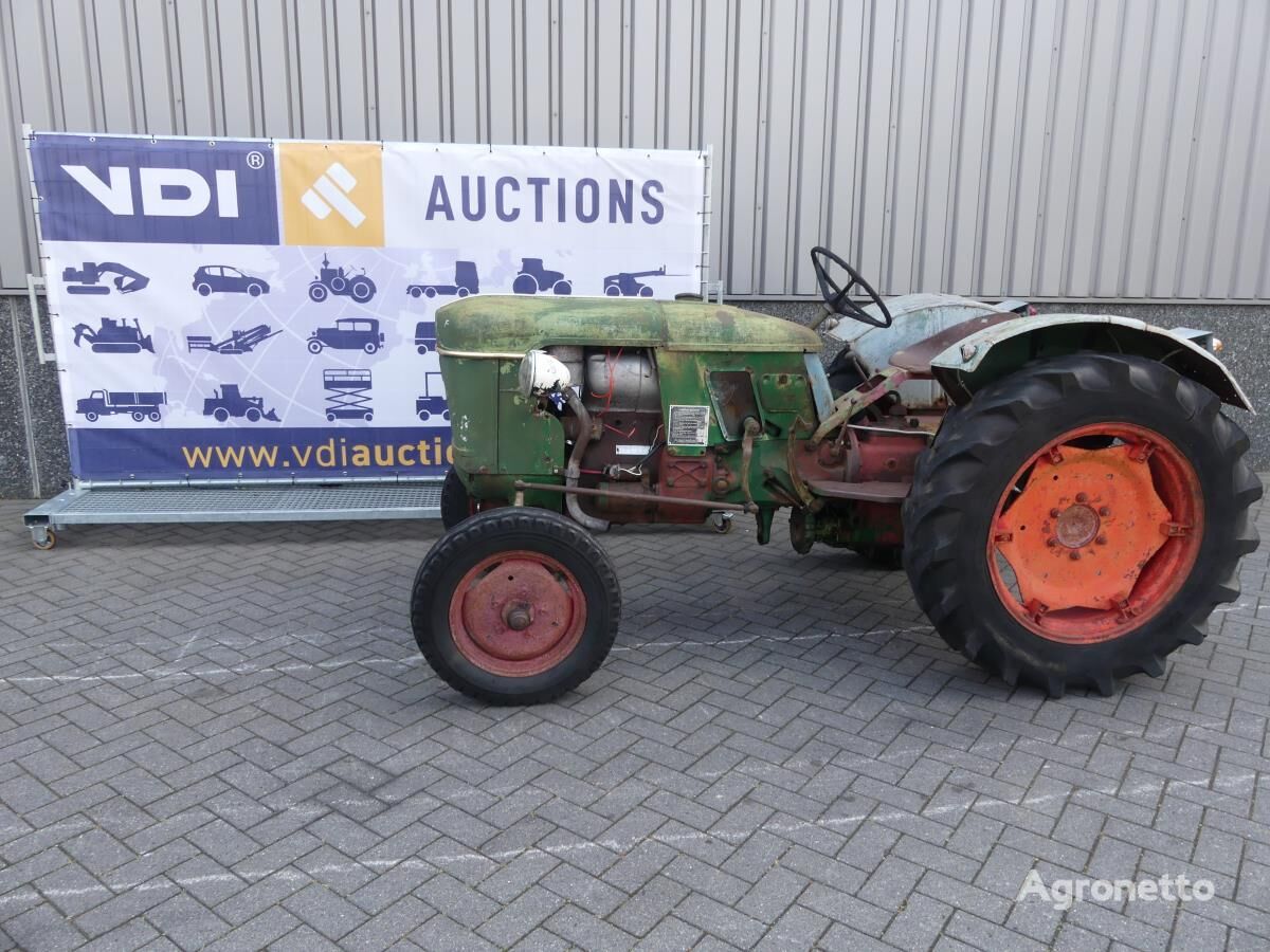 tractor cu roţi Deutz D25.1S