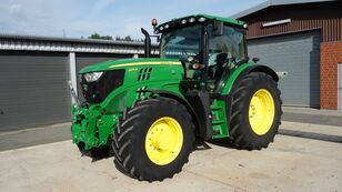 tractor cu roţi John Deere 6135 R