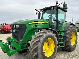 tractor cu roţi John Deere 7830