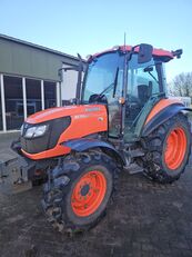 tractor cu roţi Kubota M7040