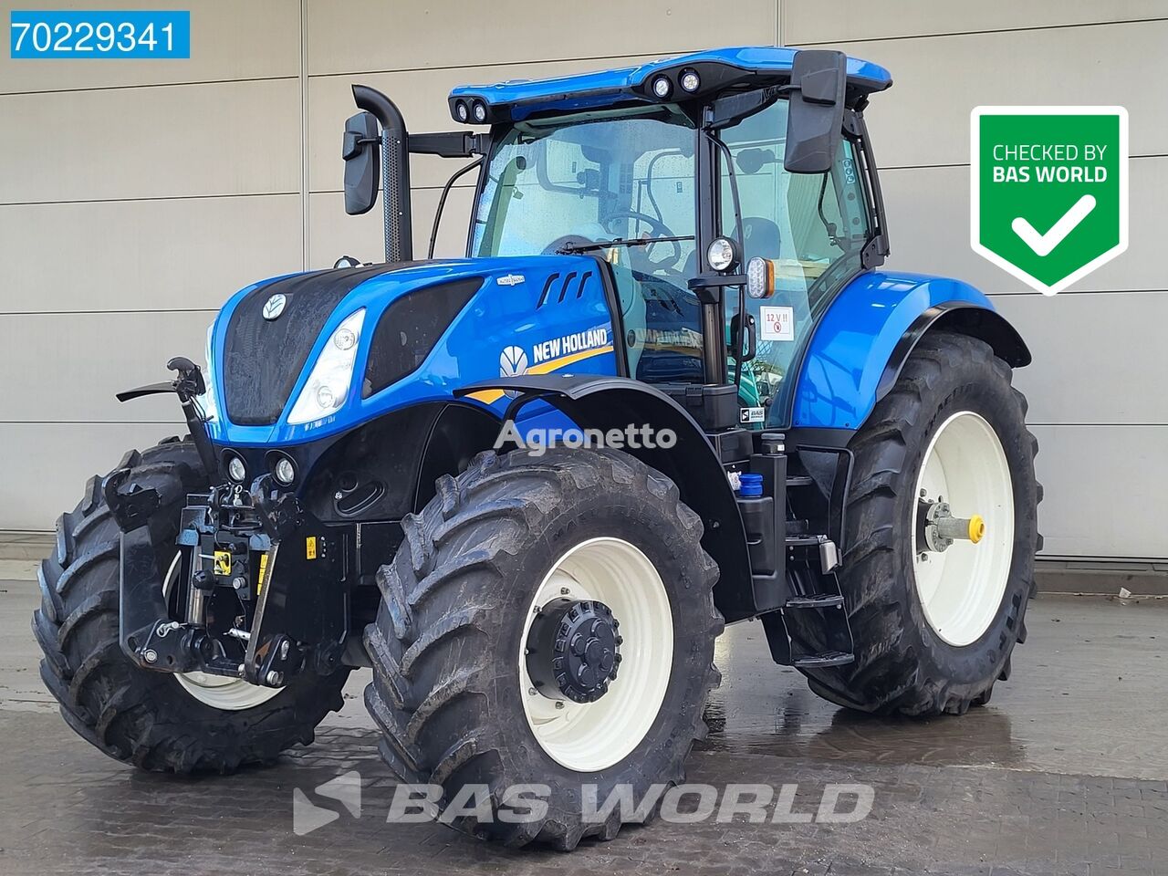 tractor cu roţi New Holland T7.270 AC 4X4 with GPS