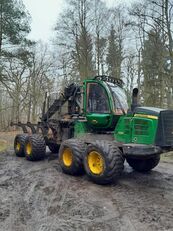 forwarder John Deere 1110 E